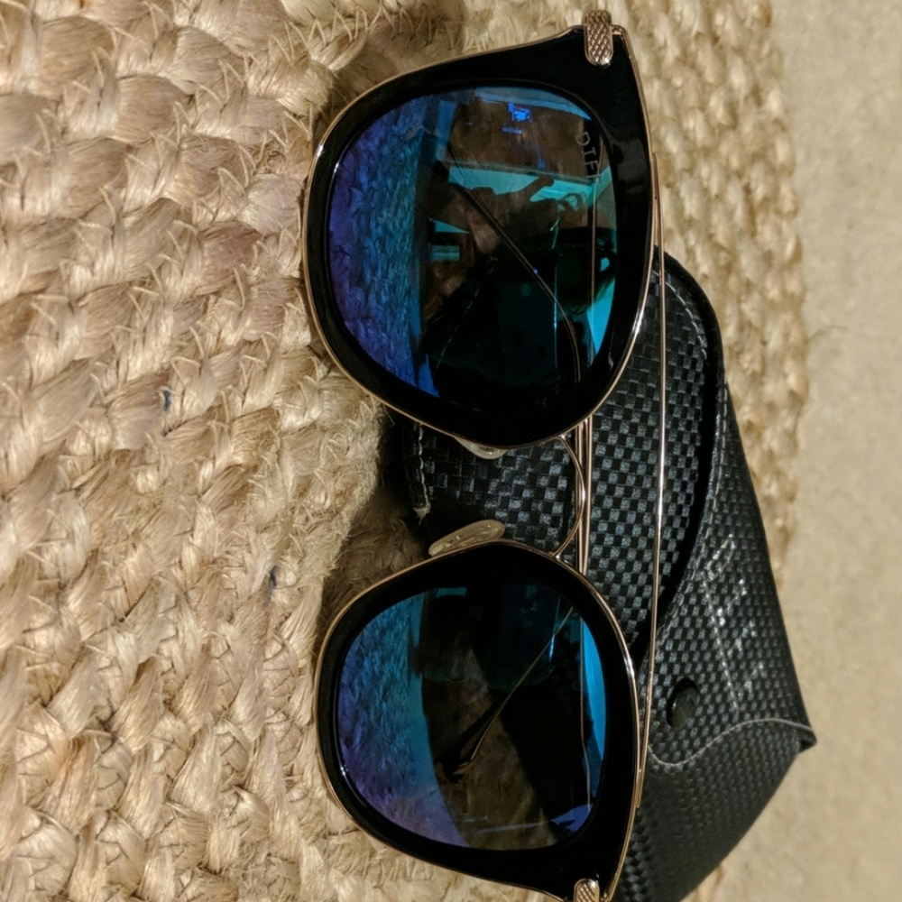 Diff eyewear